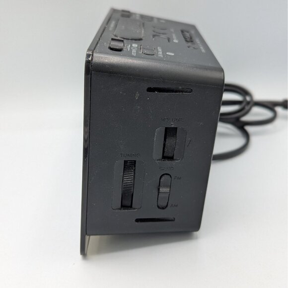 Sony Radio Alarm Clock Dream Machine ICF-C414 Large Display - Picture 2 of 6